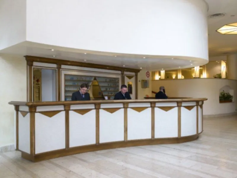 Hotel NH Genova Centro