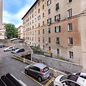 Dolce Casa Di Sve Vicino La Stazione Free Parking Genova